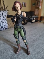 figurine meril silverburgh