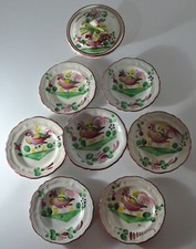 8 pièces DINETTE faïence XIXe décor polychrome au coq ASSIETTE PRESENTOIR PLAT