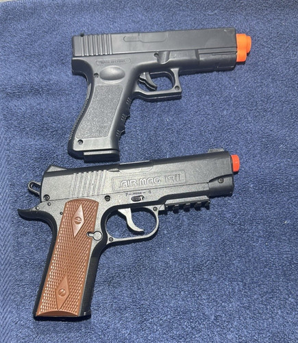 Crosman 1911bb semi auto co2 - 1911bb,