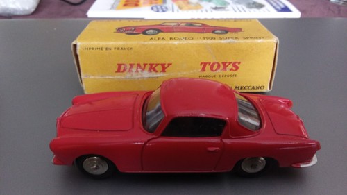 Dinky toys alfa romeo - dinky,