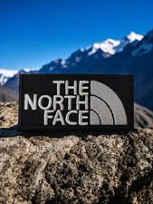 Patch écusson brodé thermocollant north face 7cm X 3,5cm 