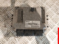 Calculateur moteur BOSCH -