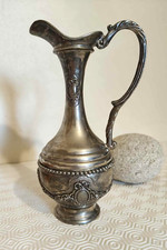 pichet victorien ancien en métal argenté vintage