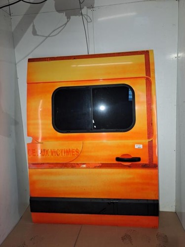 Porte laterale droit renault - porte,