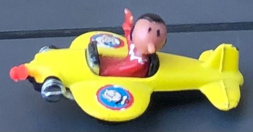 Figurine olive dans - olive, avion