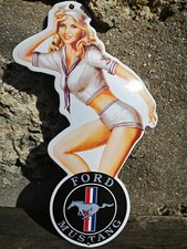 Plaque émaillée Automobile Pin up FORD MUSTANG no  Corvette Shelby  Cobra