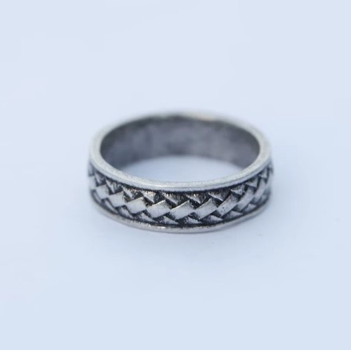 Bague tressée style celtique