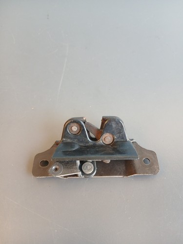 Peugeot 206 serrure coffre - 206, /