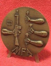 Belle et rare médaille Broze