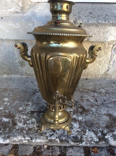 Important samovar russe - important, en
