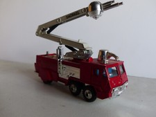 Lot véhicules miniatures