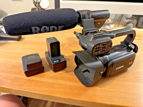 Canon xa10 camcorder xlr - camcorder,