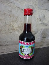 Mignonnette bouteille Creme de Cassis  l'héritier guyot 5  cl non ouvert pleine
