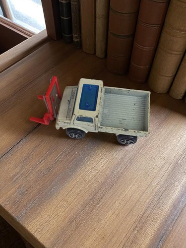 Camion majorette ancien - camion,