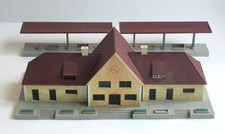 Gare de voyageur en plastique