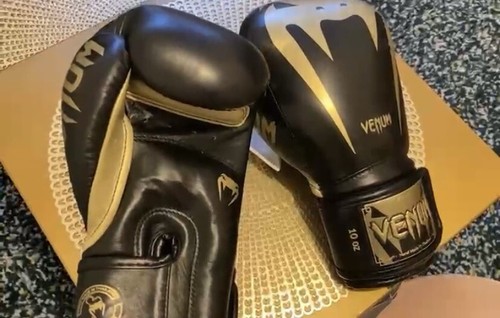 Gants boxe venum giant 0 - gants,