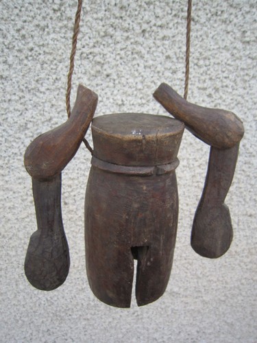 Ancienne cloche sonnaille bois - ancienne,