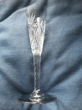 Ancienne Flûte en Cristal de Saint LOUIS. Signée. 