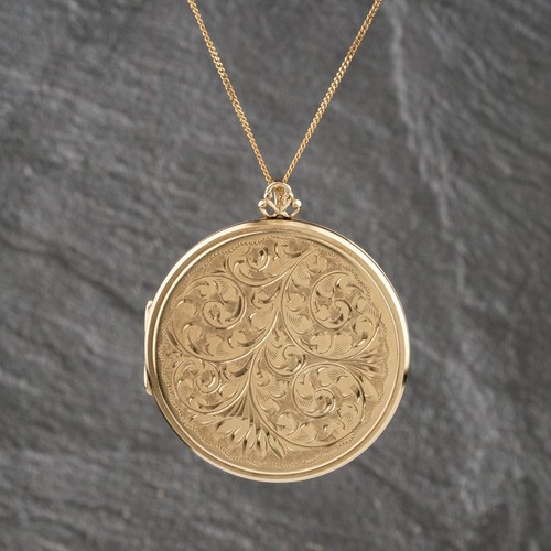 Pendentif médaillon rond