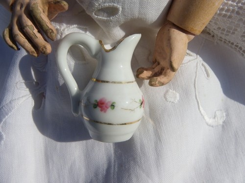 Ancien petit pichet - petit,