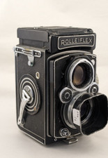 Rolleiflex Automat MX-EVS avec objectif Carl Zeiss Tessar 3.5/75mm + pare-soleil