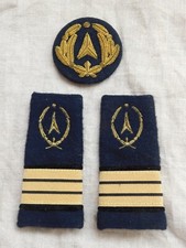 EPAULETTES MANCHONS + MACARON