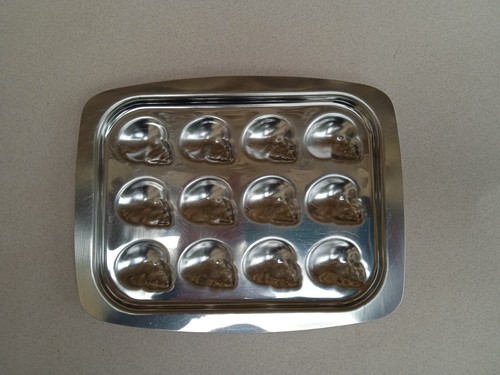 Plat moule pour trous - pour, 12