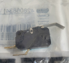 CANDY ROSIERES Micro interrupteur 42806834 pour cuisinière