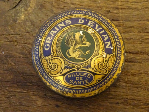 Ancienne boite tôle