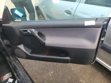 Panneau de porte avant droit VOLKSWAGEN GOLF 4 CABRIOLET