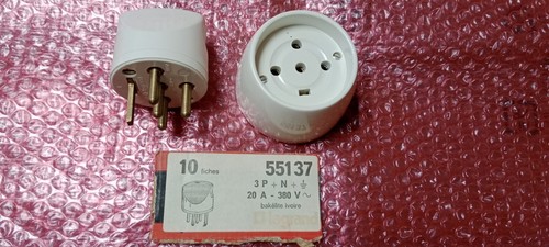 Fiches prises legrand 55137 - fiches,