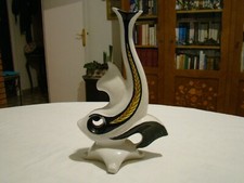 Signature à identifier vase en céramique représentant un poisson #283#