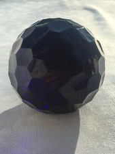 Grosse boule a facette bleu