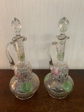 Paire d'aiguière émaillées