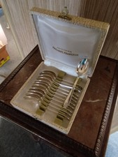 12 Cuillères à Moka