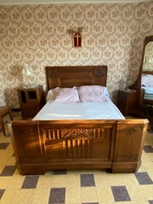 Chambre à coucher complète