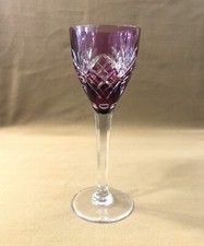 verre à vin signé SAINT LOUIS modèle CHANTILLY cristal AMETHYSTE roemer Rhin