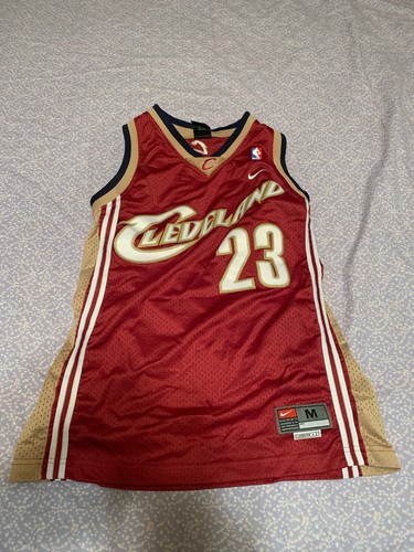 Lebron james cleveland - james,