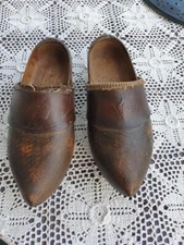 sabots " à brides " bois et cuir estampille PHILIBERT & Cie galoches  1920