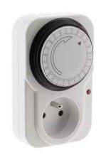 Programmateur Journalier Mécanique – 230 V – 16 A – 3500 W