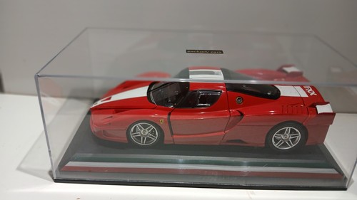 Ferrari fxx élite - 1/18, etat