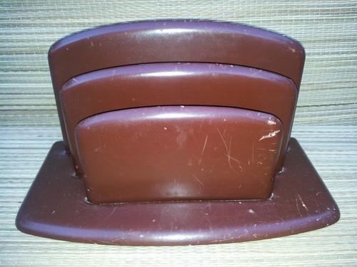 Ancien range lettres - , en
