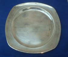 V72 Plat Métal Argenté