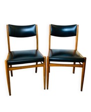 Paire de chaises Scandinaves années 1960/70 assises et dossiers en similicuir