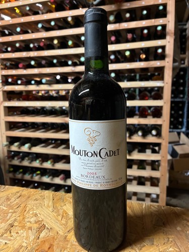 401 château mouton cadet - -,