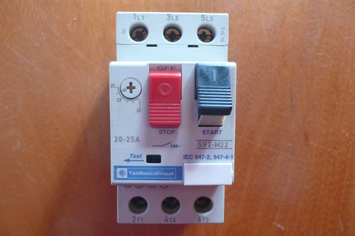 Disjoncteur moteur triphase - disjoncteur,