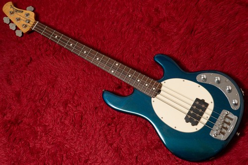 Ernie ball music man - ernie,