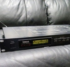 YAMAHA TX81Z FM Tone Generator Sound Source Synthesizer