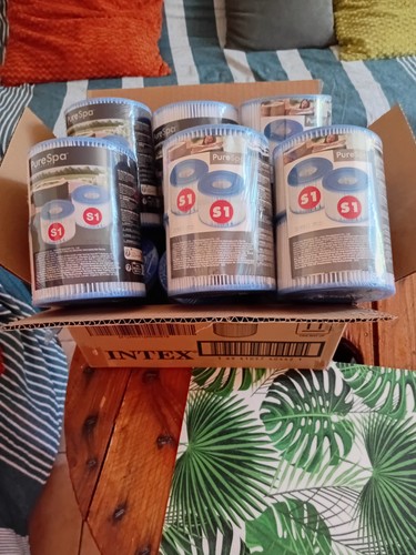 Intex lot x - x, 2
