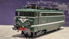 VITRAINS HO 2194 locomotive